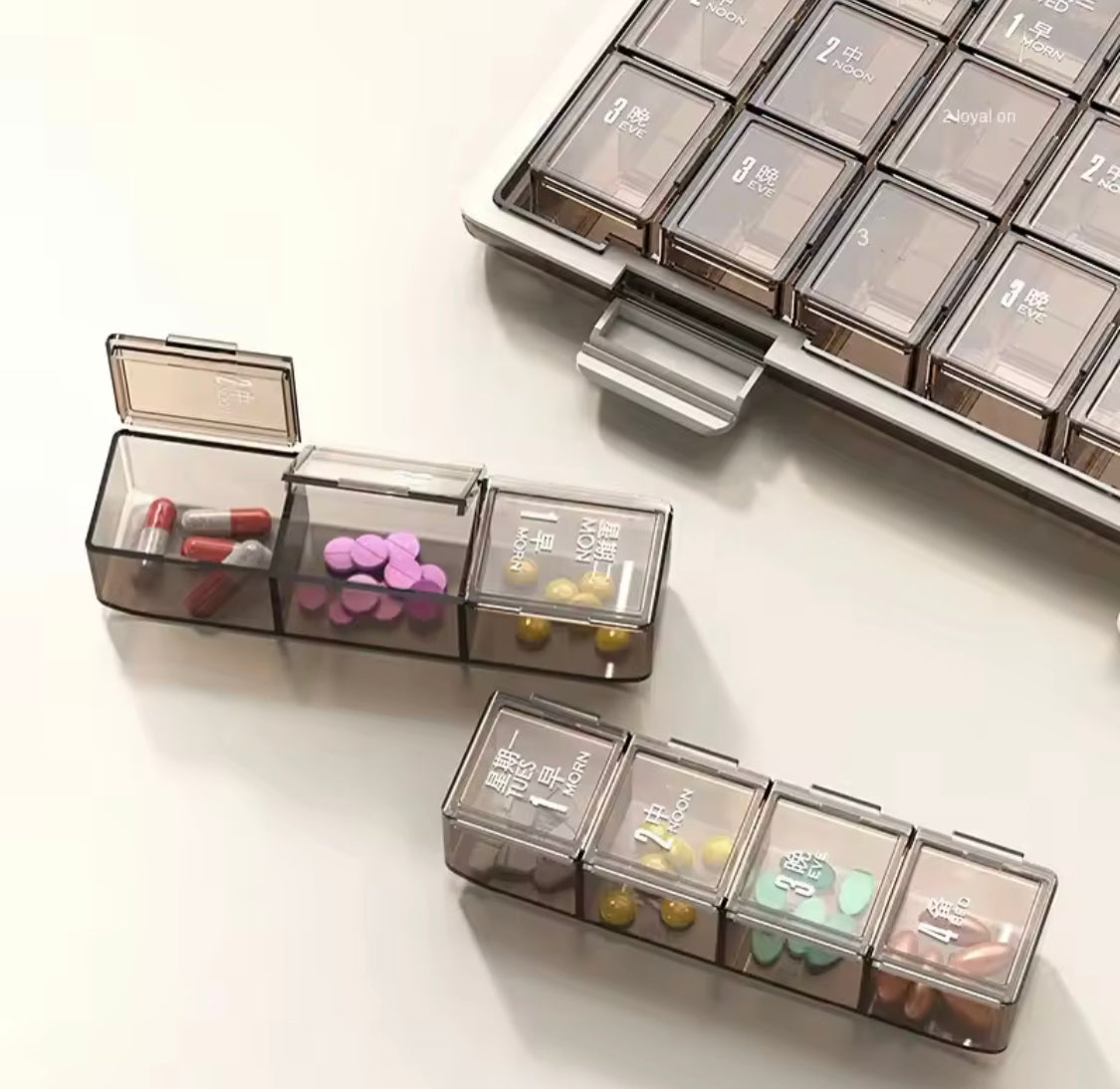 Portable 21 Grids Pill Organizer, Travel Pill Cases, Removable Medicine Container, Daily Storage Tablets Box Portable 21 Grids Pill Organizer, Travel Pill Cases, Removable Medicine Container, Daily Storage Tablets Box